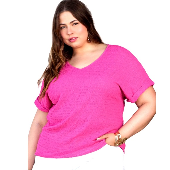 🆕Macy’s Women’s plus-size Hot Pink Textured Short-sleeve Stretchy V-neck Top❤️3X - Picture 3 of 3